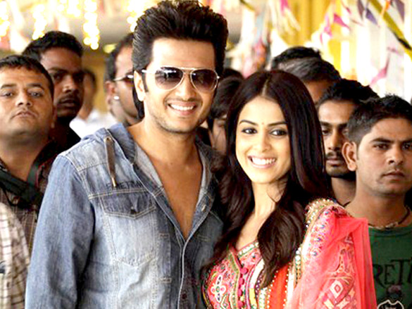 genelia riteish promote tere naal love ho gaya in ahmedabad 7