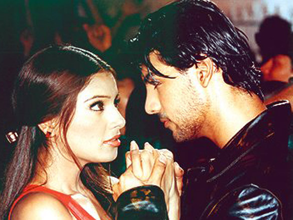 aetbaar movie still 37