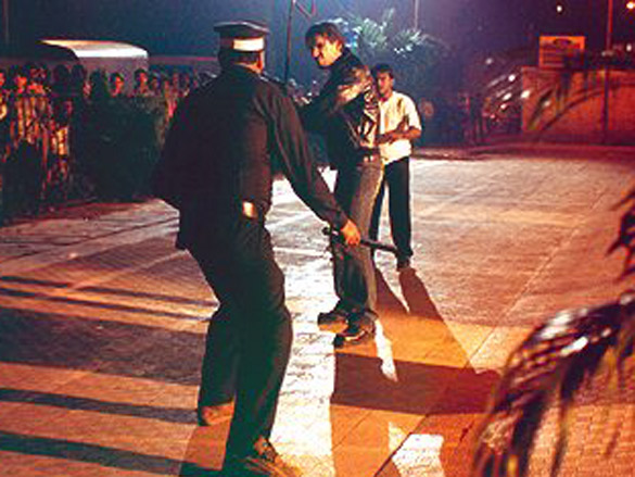 aetbaar movie still 60