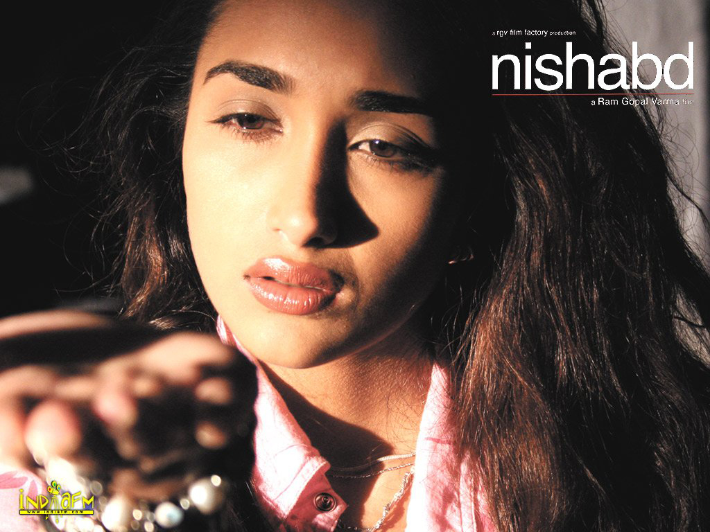 Jiah Khan Photos, Images, HD Wallpapers, Jiah Khan HD Images, Photos ...