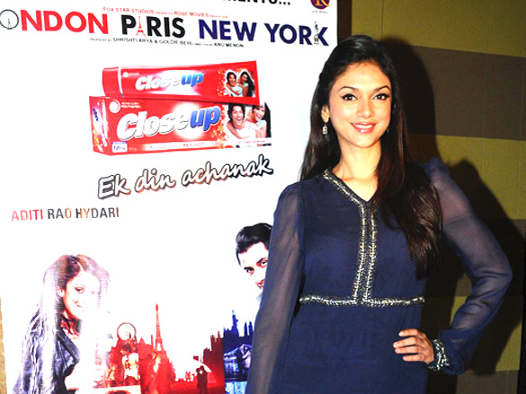 close ups promotional event for london paris new york 11