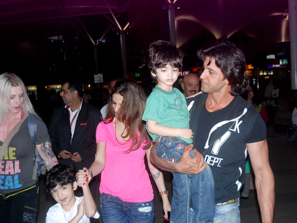 hrithik and priyanka chopra back from krrish 3 schedule 3