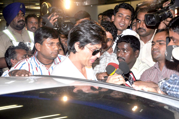 shahrukh katrina return from yash chopras next london schedule 9