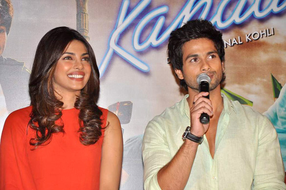 shahid and priyanka at teri meri kahani promo launch 4