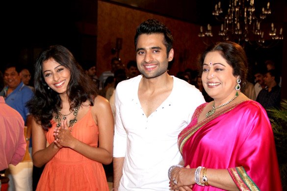 mahurat of vashu bhagnanis ajab gazabb love 5