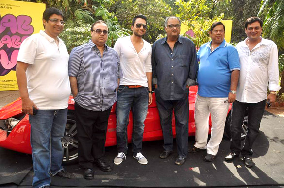 mahurat of vashu bhagnanis ajab gazabb love 17