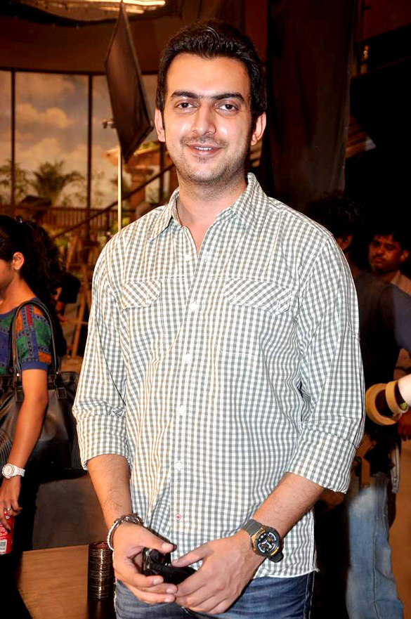 mahurat of vashu bhagnanis ajab gazabb love 22