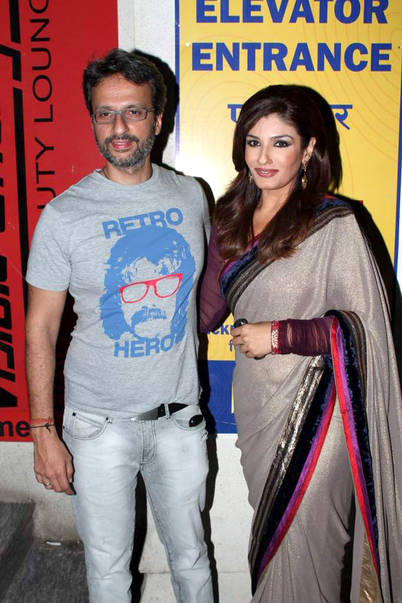 premiere of vicky donor 13