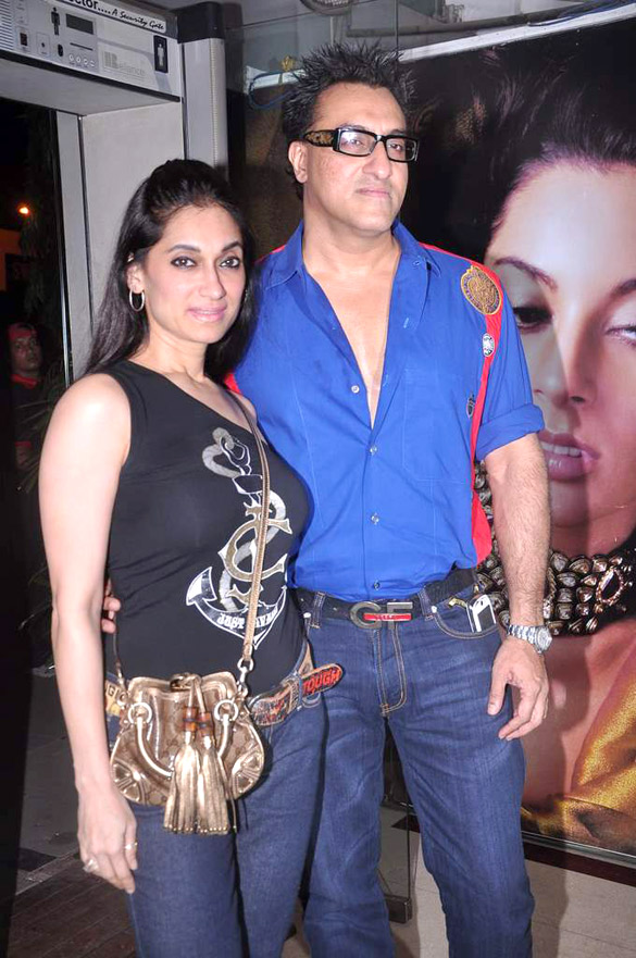 priyanka chopra throws ishaqzaades success party for sister parineeti 4