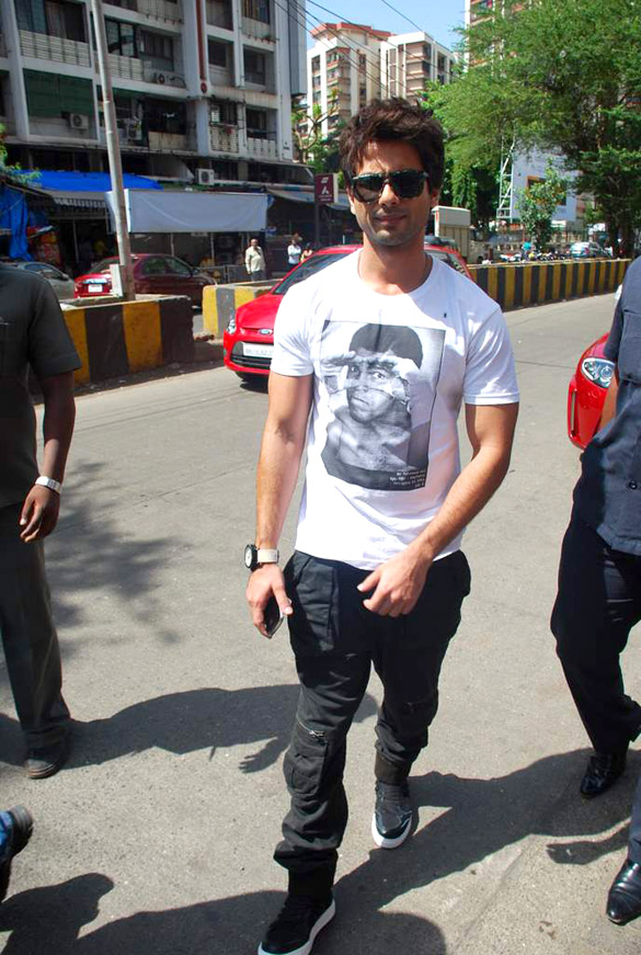 shahid and priyanka promote teri meri kahaani at cocoberry 11