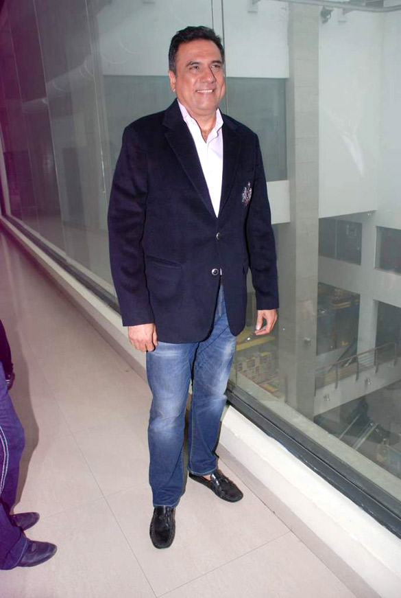 starcast of ferrari ki sawaari celebrate fathers day on 92 7 big fm 11