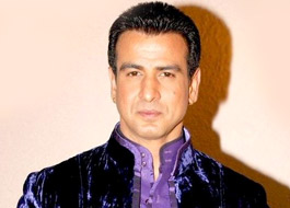 Ronit Roy models his cop on Vishwas Nangare-Patil