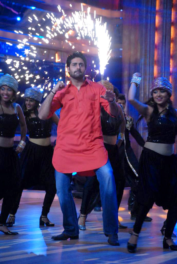 ajay abhishek rohit shetty on the sets of jhalak dikhhlaa jaa 5 3