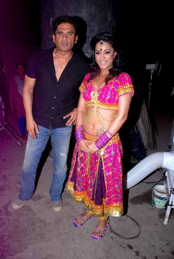 mere dost picture abhi baki hai 35