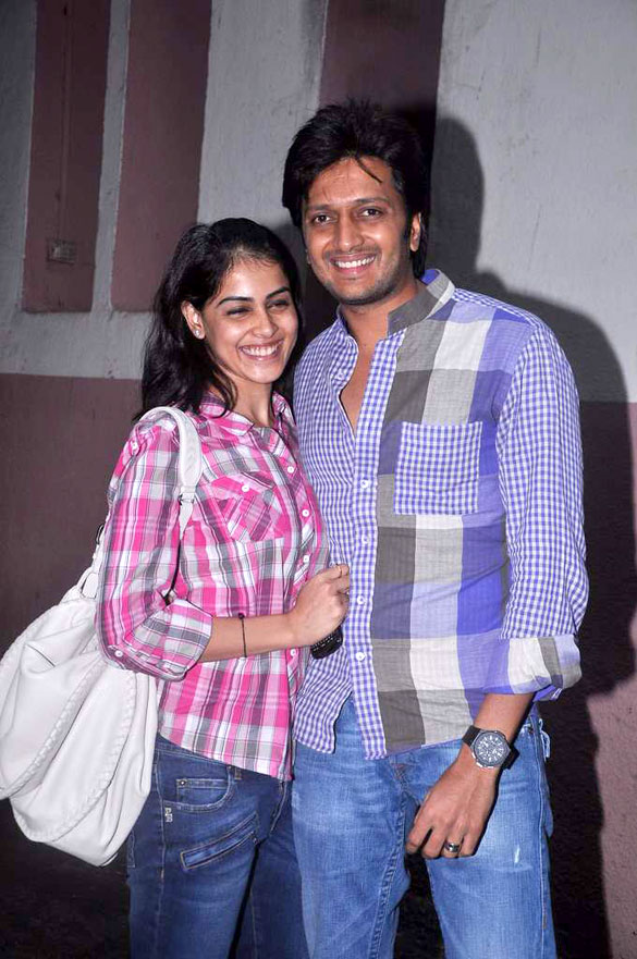 riteish genelia watch bol bachchan 2