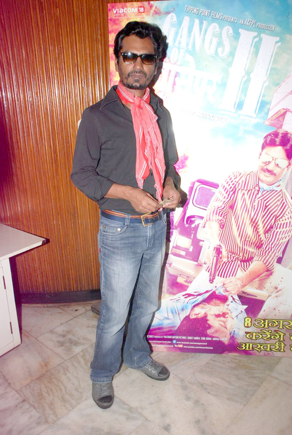 cast of gangs of wasseypur 2 watches ddlj 7