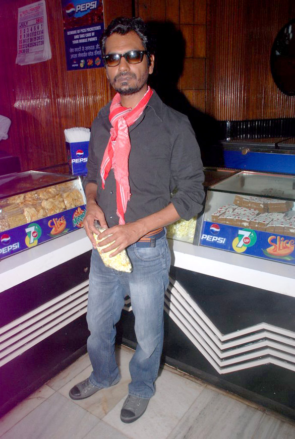 Cast Of Gangs Of Wasseypur 2 Watches DDLJ Nawazuddin Siddiqui 