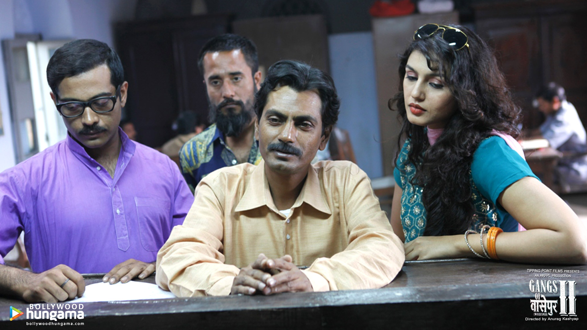 Gangs Of Wasseypur 2 2012 Wallpapers | Gangs Of Wasseypur 2 2012 HD Images | Photos gangs-of-wasseypur-2-10 - Bollywood Hungama Gangs Of Wasseypur 2 2012 Wallpapers | Gangs Of Wasseypur 2 2012 HD Images | Photos gangs-of-wasseypur-2-10 - Bollywood Hungama
