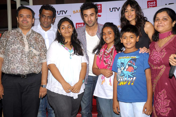 ranbir ileana promote barfi at cafe coffee day 8