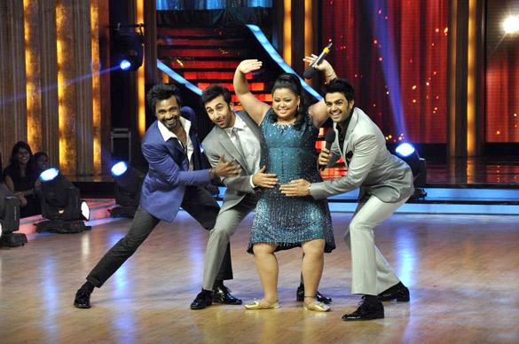 promotions of barfi on the sets of jhalak dikhhla jaa 7