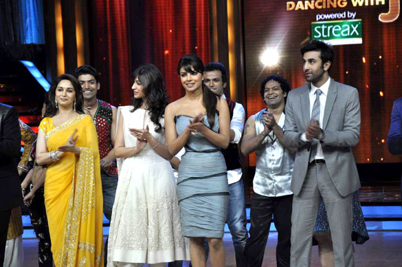 promotions of barfi on the sets of jhalak dikhhla jaa 3