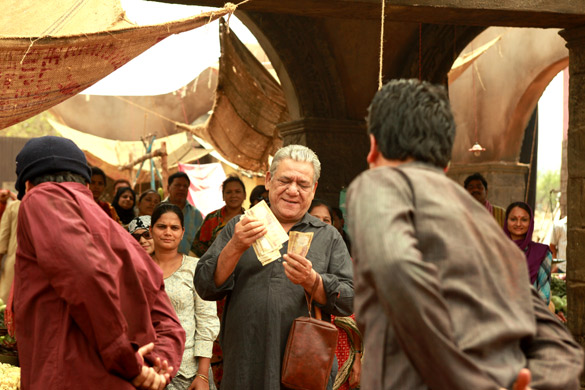 kamaal dhamaal malamaal 100