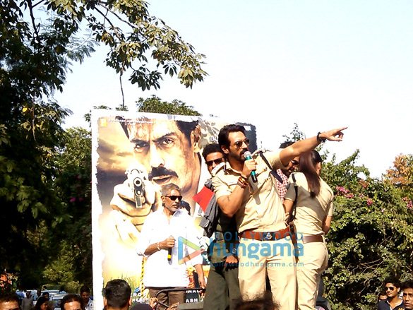 promotions of chakravyuh in delhi at hindu college 3