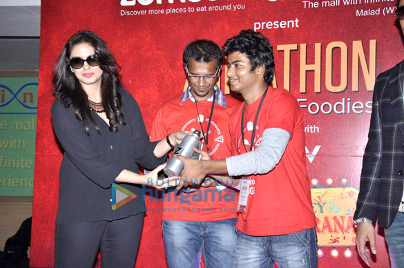 promotion of luv shuv tey chicken khurana at infiniti mall 4