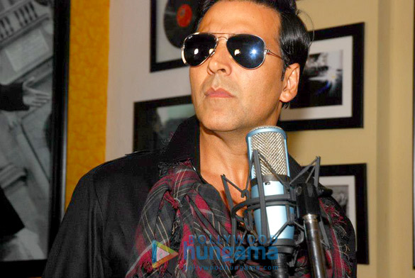 khiladi 786 61
