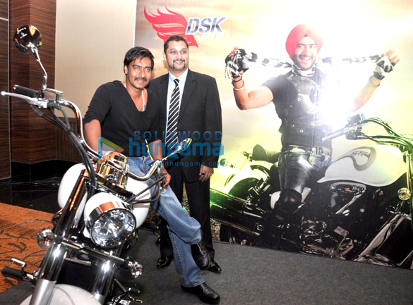 ajay devgn meets son of sardaar contest winners 10
