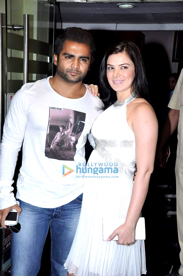 press conference of film mumbai mirror 5