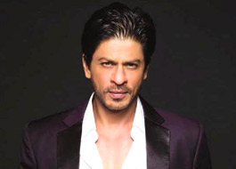 SRK receives Brand Laureate Legendary Award SRK receives Brand Laureate Legendary Award
