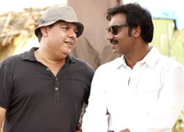 Himmatwala promo with Race 2 Himmatwala promo with Race 2