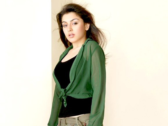 hansika motwani 18