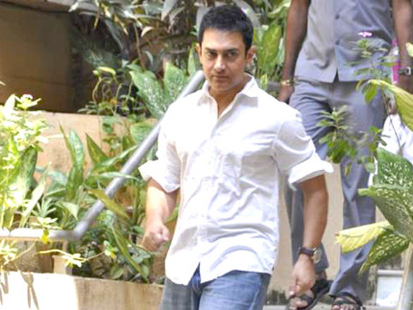 aamir khan celebrates his 45th birthday 13