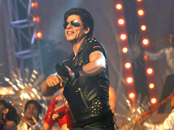 big b shahrukh salman and akshay perform for cintaa superstars ka jalwa 3