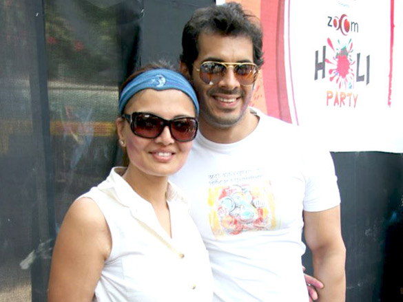 dia and arshad promote hum tum aur ghost at zooms holi party 11