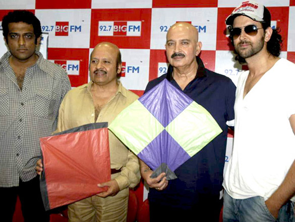 hrithik roshan promotes kites at 92 7 big fm 2
