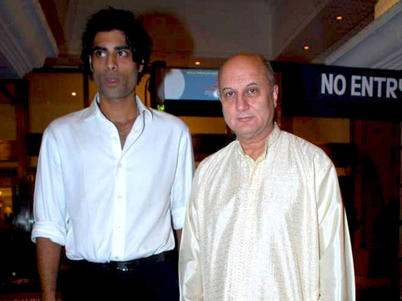 hrithik akshay and saifeena at dr agarwals daughters wedding 17