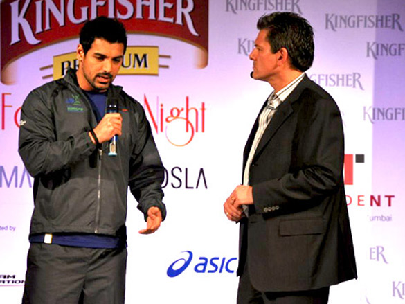 john dino and rahul bose walk at kingfisher fashion night 11