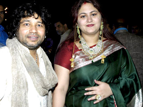 kailash kher celebrates his 1st wedding anniversary and sons 1st birthday 5