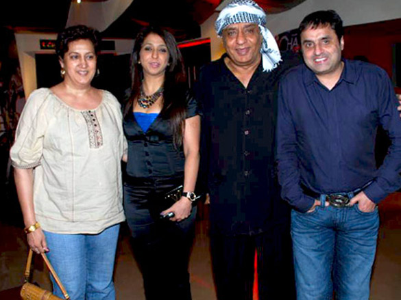 mugdha sonal chauhan and vidya malvade at veer screening 7