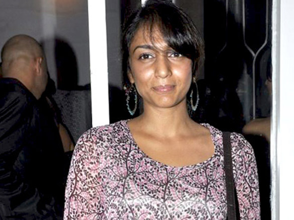 neetu shreya saran and kim sharma grace aarohi brio and basso wine launch 9