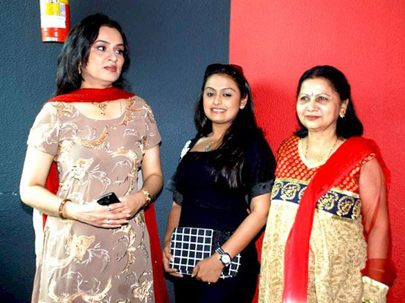 padmini kolhapure returns with film saath rahega always 6