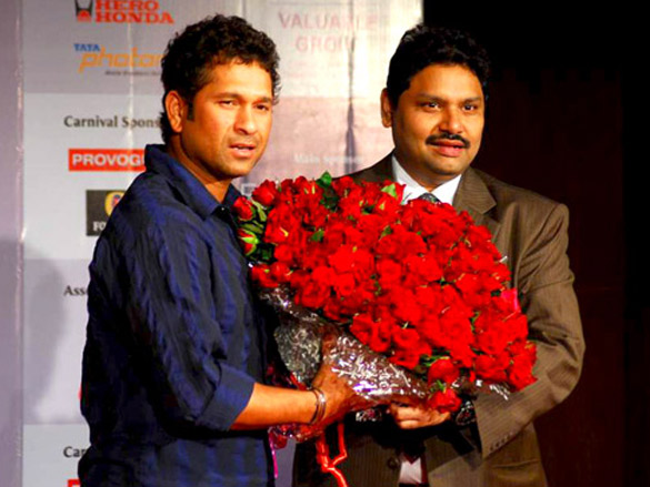 priyanka and sachin at ipl screening event 5