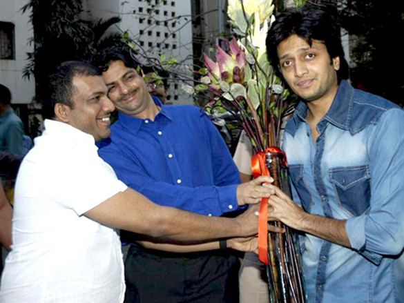 ritesh deshmukh launches khaugalli 3