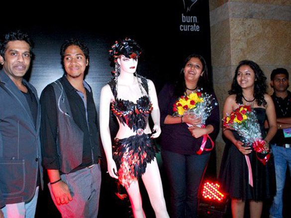 rocky s unveils the burn design at lakme fashion week 2010 2