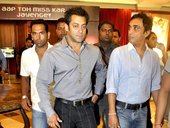 salman khan and mithun bond at cintaa superstars ka jalwa launch 13