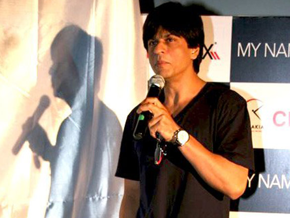 shahrukh khan promotes my name is khan at multiplexes 10