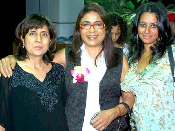 sherlyn at gayatri khannas latest collection launch 7